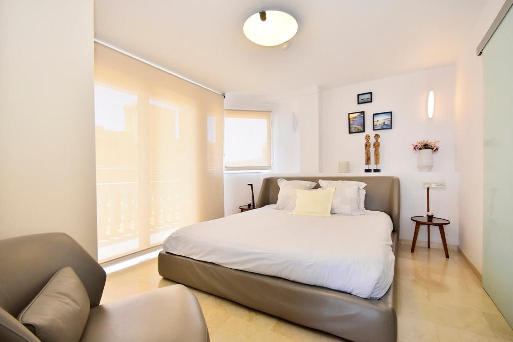 Atico Suite Ola Blanca Кала-де-Фінестрат Екстер'єр фото